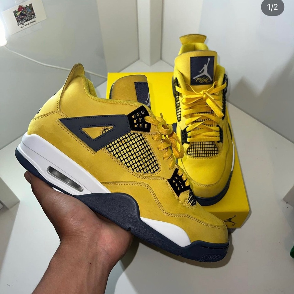 Air Jordan 4 Lightning Size 13